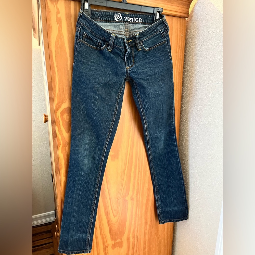 Bullhead Venice women’s jeans
